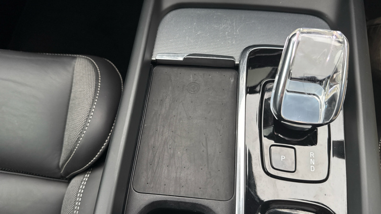 Volvo XC60 2.0 B4D Plus Dark 5dr AWD Geartronic Diesel Estate